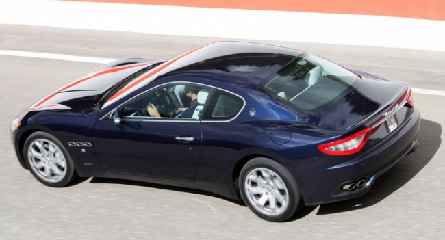 Дайджест: Рестайлинг Mercedes GLE, новый салон Mazda CX-90 и юбилейный Maserati
