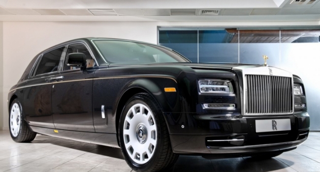 Дайджест: Единственный Rolls Royce Phantom Syntopia, рекорды Great Wall и «кросс» Denza N7