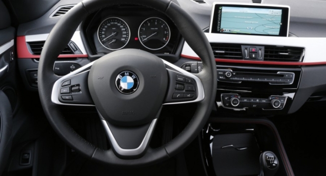 В России начали предлагать новые кроссоверы BMW X5