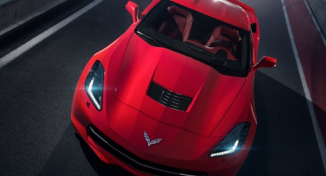 Юбилейный Chevrolet Corvette E-Ray получил два мотора и полный привод
