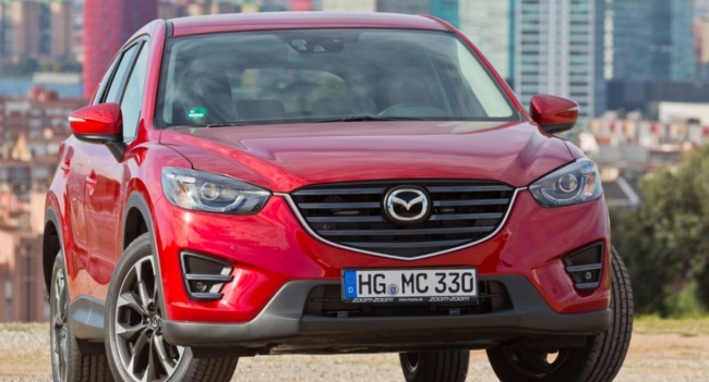 Дилеры в РФ снизили цены на «параллельный» кроссовер Mazda CX-4