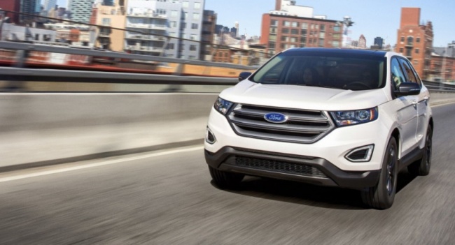 Ford Edge Edge SEL Sport Appearance Package.