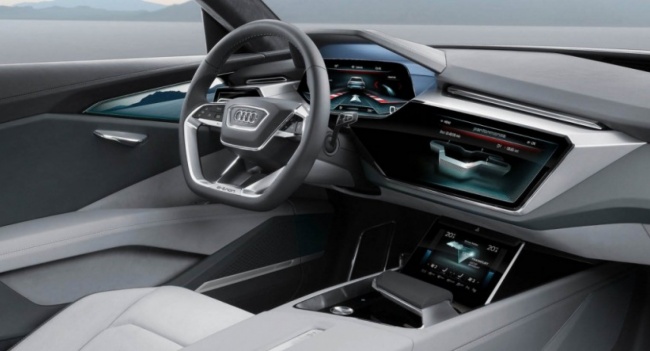Audi E-Tron Quattro Concept