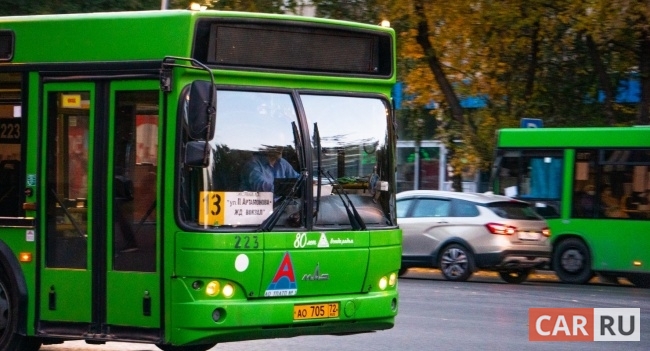 автобус, общественный транспорт