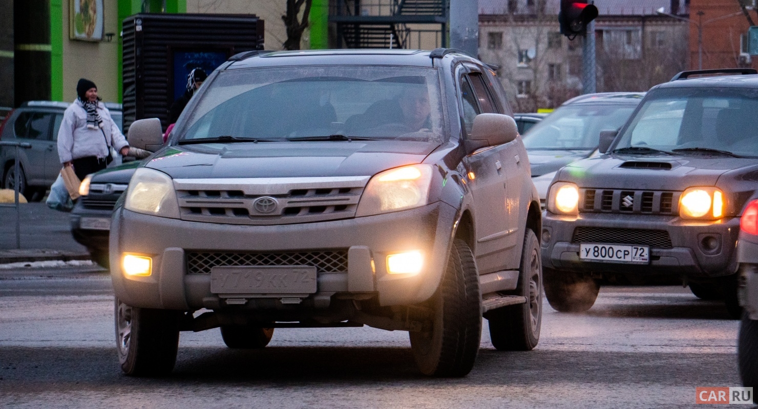 Разрешено ли ездить на автомобиле с одной рабочей фарой