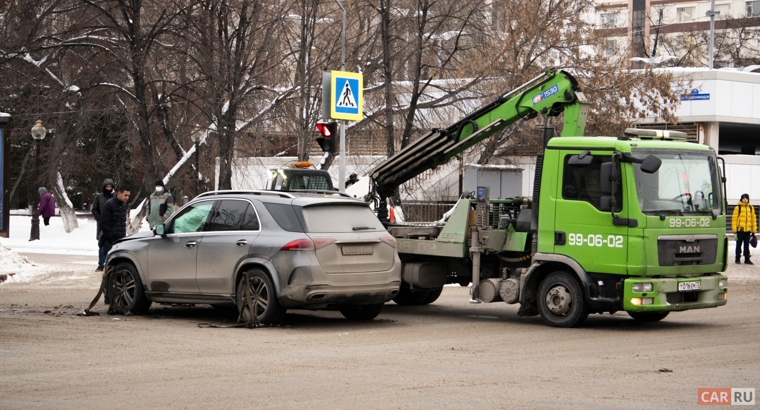 Можно ли вызвать эвакуатор, чтобы он забрал чужую машину?