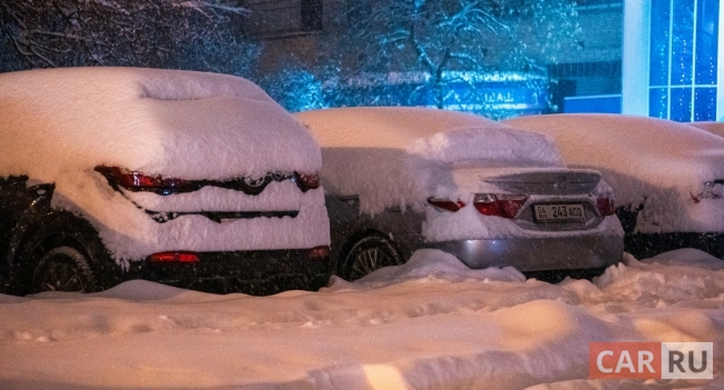 машины, припаркованы, снег, сугробы