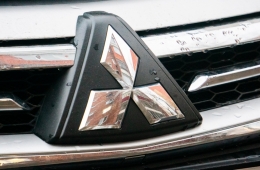 Дилеры переписали цены на новые кросс-вэны Mitsubishi Xpander Cross