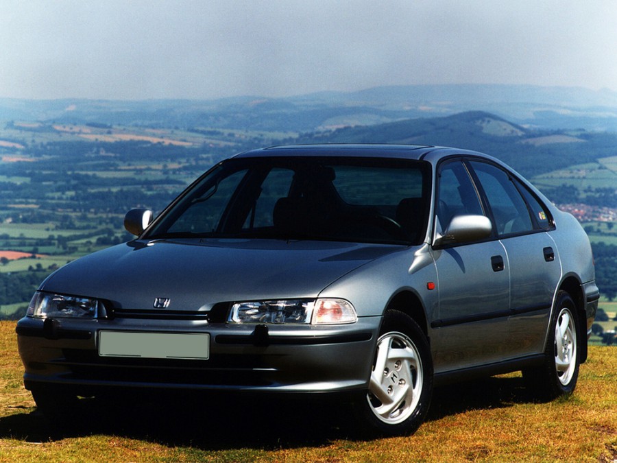 Honda Accord седан, 1993–1996, 5 поколение - отзывы, фото и характеристики на Car.ru