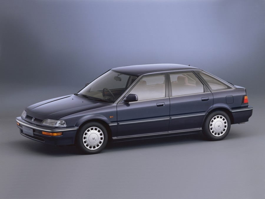 Honda Concerto хетчбэк, 1988–1995, HW, 1.6 MT (112 л.с.), характеристики