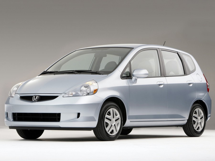 Honda Fit хетчбэк, 2001–2007, 1 поколение - отзывы, фото и характеристики на Car.ru