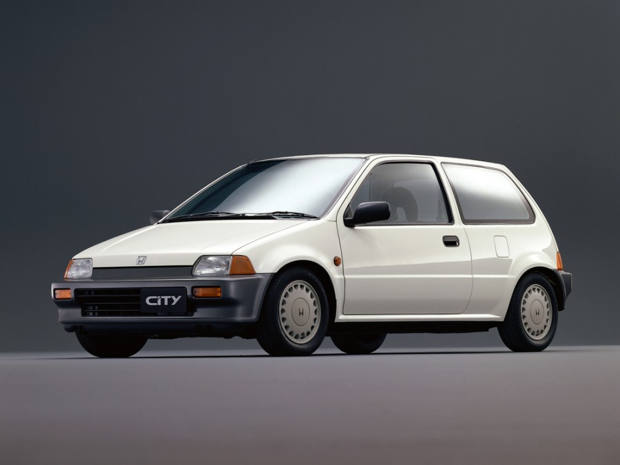 Honda City хетчбэк, 1986–1994, 2 поколение, 1.3 MT (82 л.с.), характеристики