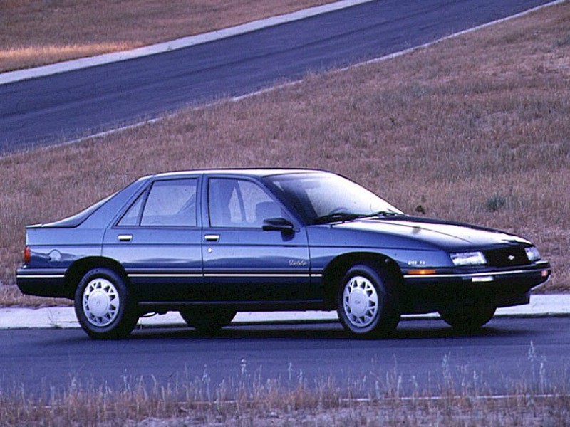 Chevrolet Corsica хетчбэк, 1988–1996, 1 поколение, 3.1 AT (140 л.с.), характеристики