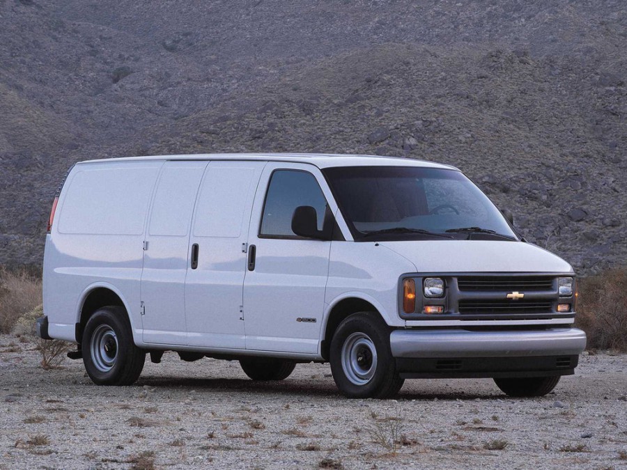 Chevrolet Express фургон, 1996–2002, 1 поколение - отзывы, фото и характеристики на Car.ru