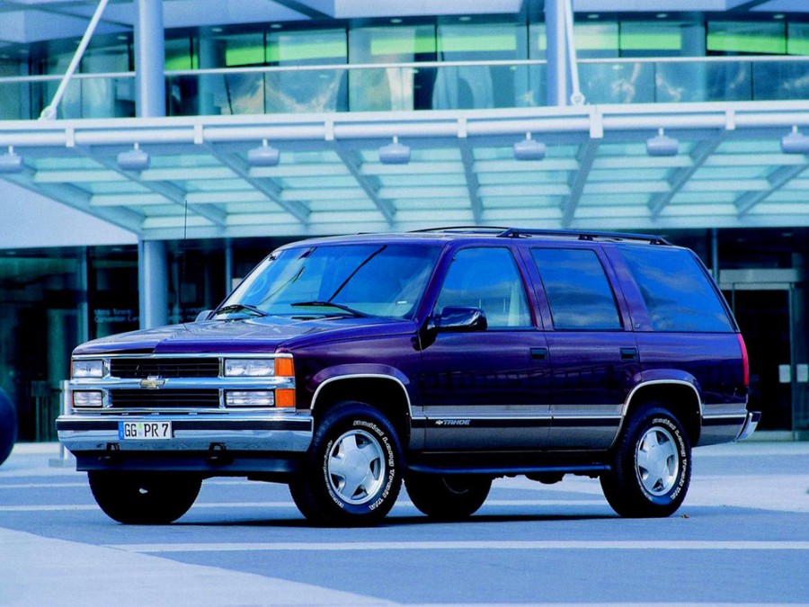 Chevrolet Tahoe внедорожник 5-дв., 1995–1999, GMT400, 5.7 AT (258 л.с.), характеристики