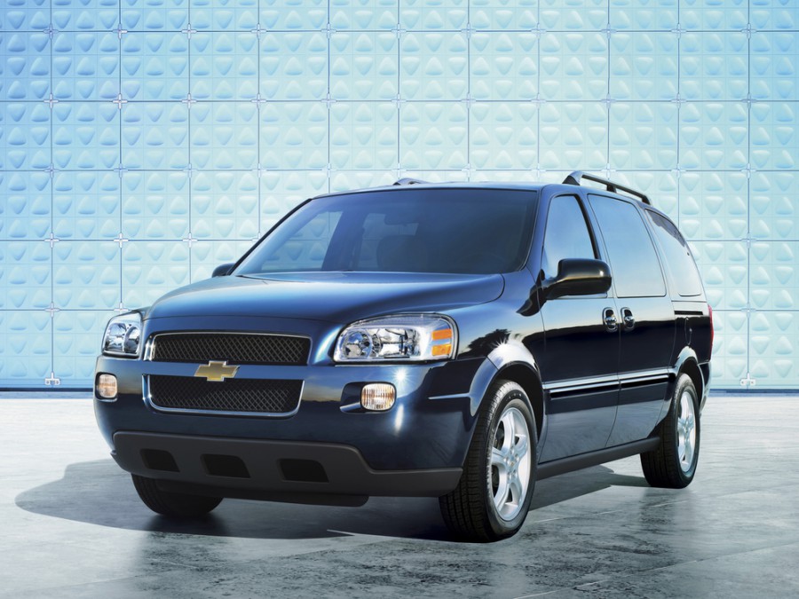 Chevrolet Uplander минивэн, 2005–2008, 1 поколение - отзывы, фото и характеристики на Car.ru