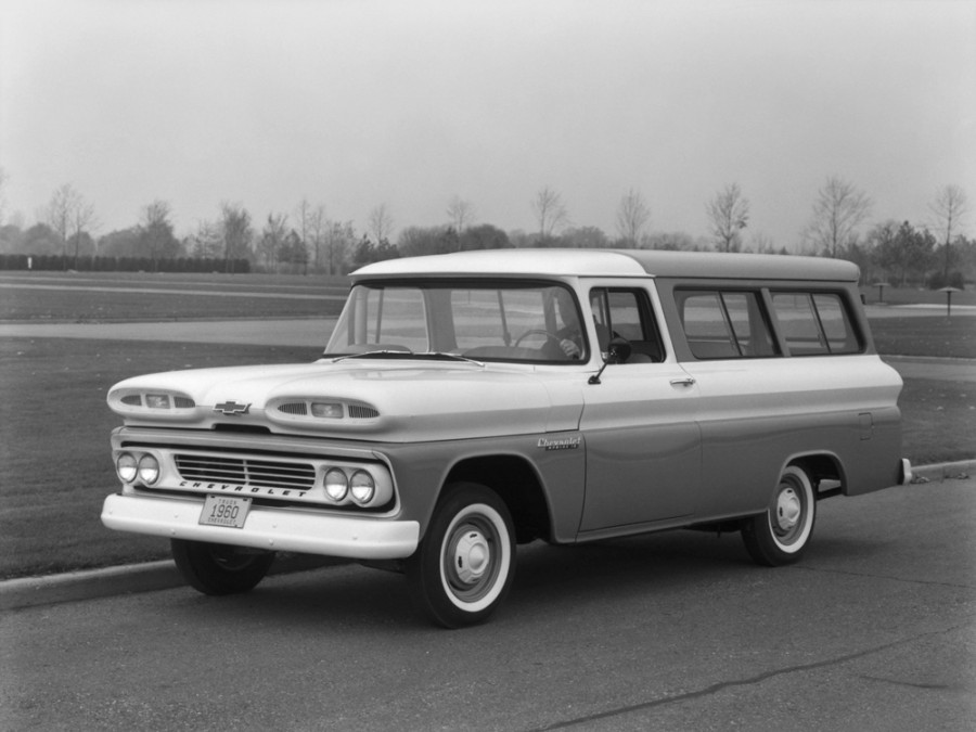 Chevrolet Suburban внедорожник, 1960–1962, 6 поколение, 3.9 Economy 3MT Synchro-mesh (110 л.с.), характеристики