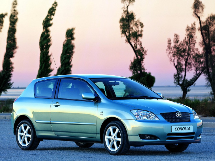 Toyota Corolla хетчбэк 3-дв., 2000–2008, E120 - отзывы, фото и характеристики на Car.ru