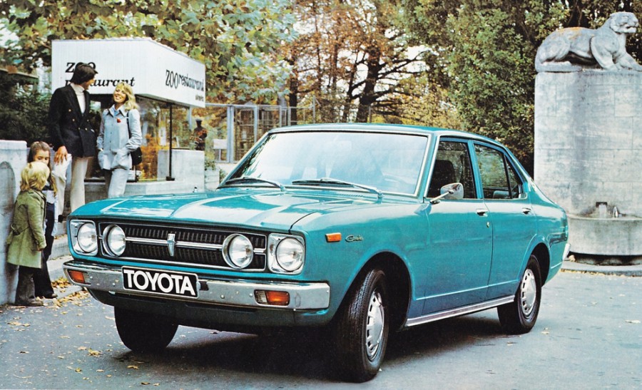 Toyota Carina седан 4-дв., 1972–1974, A10 [рестайлинг] - отзывы, фото и характеристики на Car.ru