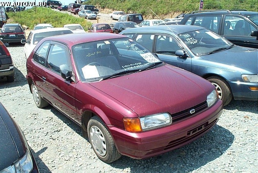 Toyota Corsa хетчбэк, 1990–1994, 4 поколение, 1.5 AT 4WD (100 л.с.), характеристики