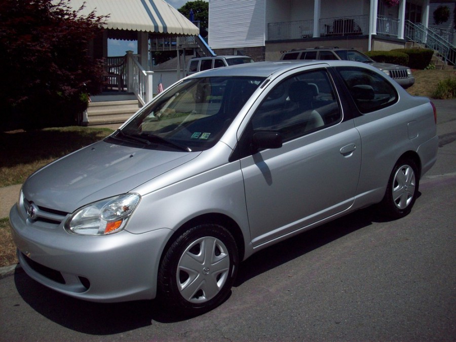 Toyota Echo купе, 2003–2005, 1 поколение [рестайлинг], 1.5 MT Overdrive (110 л.с.), характеристики