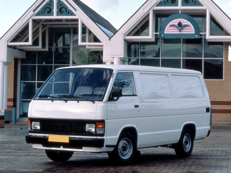 Toyota Hiace фургон, 1982–1989, H50 - отзывы, фото и характеристики на Car.ru