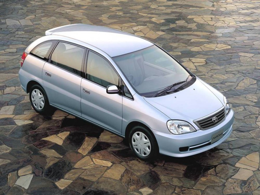 Toyota Nadia минивэн, 2001–2003, 1 поколение [рестайлинг], 2.0 AT (152 л.с.), характеристики