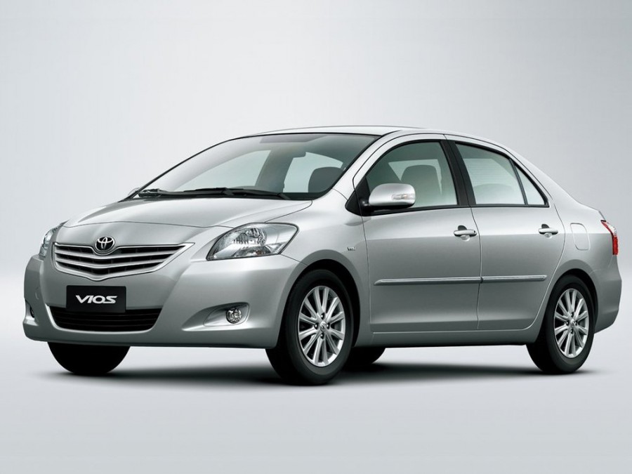 Toyota Vios седан, 2010–2016, 2 поколение [рестайлинг] - отзывы, фото и характеристики на Car.ru