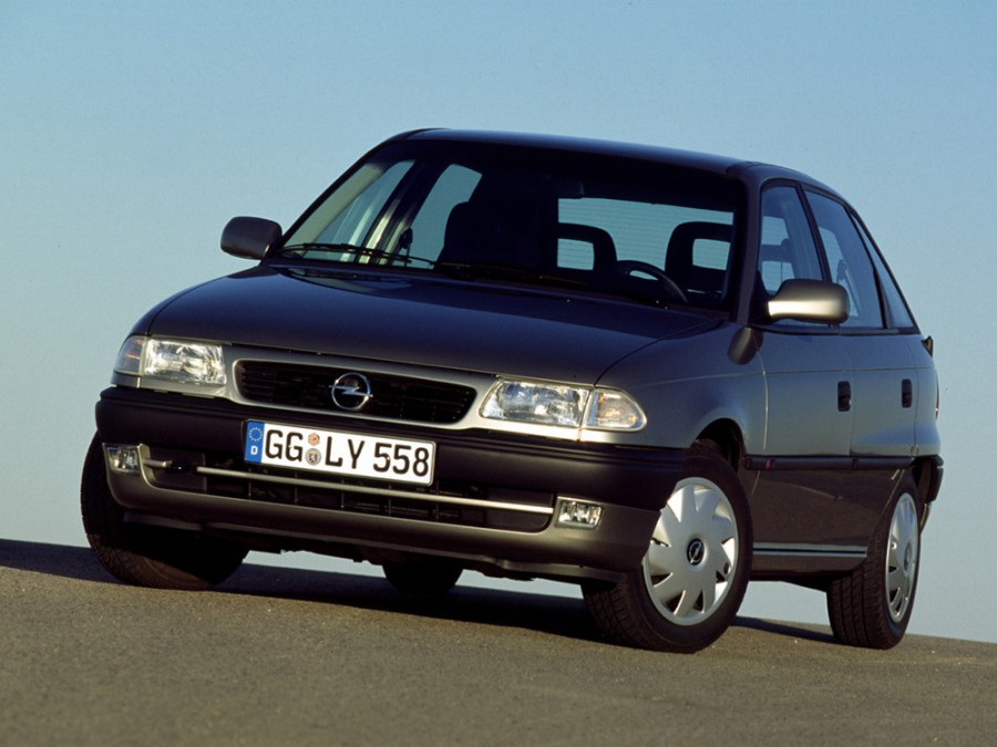 Opel Astra хетчбэк 5-дв., 1994–2002, F [рестайлинг], 1.6 AT (71 л.с.), характеристики