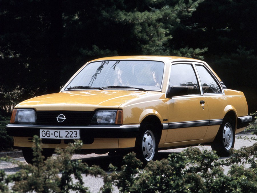 Opel Ascona седан 2-дв., 1981–1988, C - отзывы, фото и характеристики на Car.ru