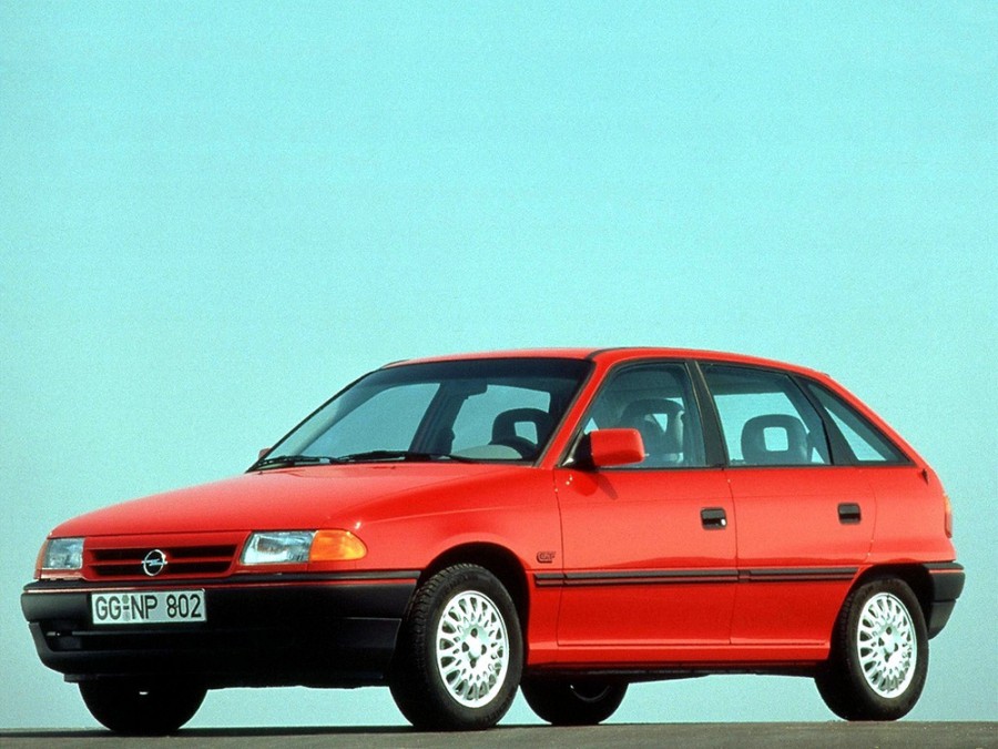 Opel Astra хетчбэк 5-дв., 1991–1994, F, 1.4 MT (82 л.с.), характеристики