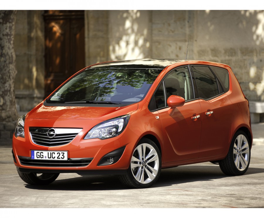Opel Meriva минивэн, 2 поколение, 1.4 MT (101 л.с.), Active 2013 года, характеристики