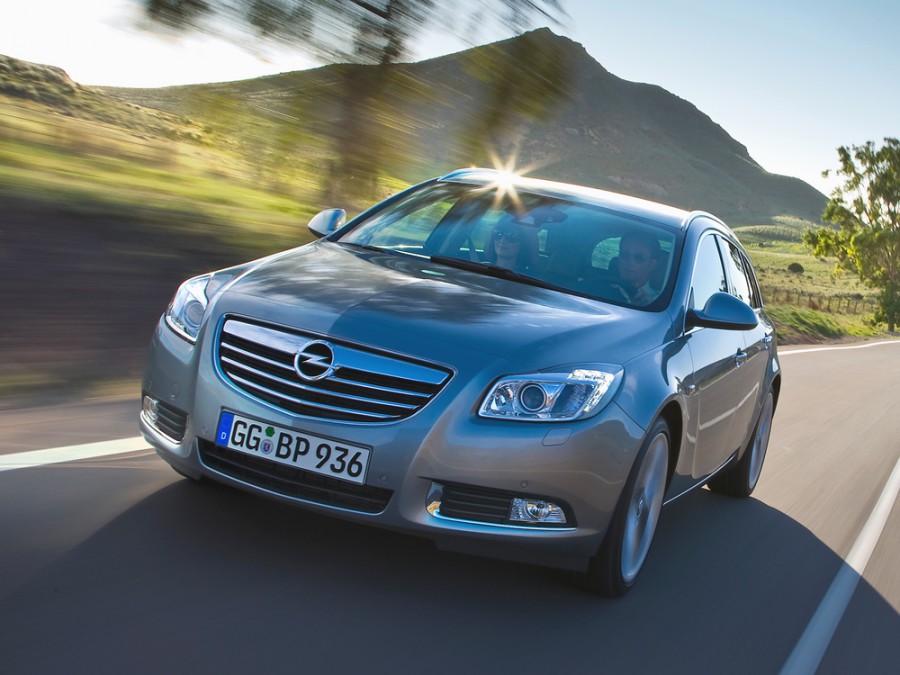 Opel Insignia 2008-2016 характеристики цена фото и обзор