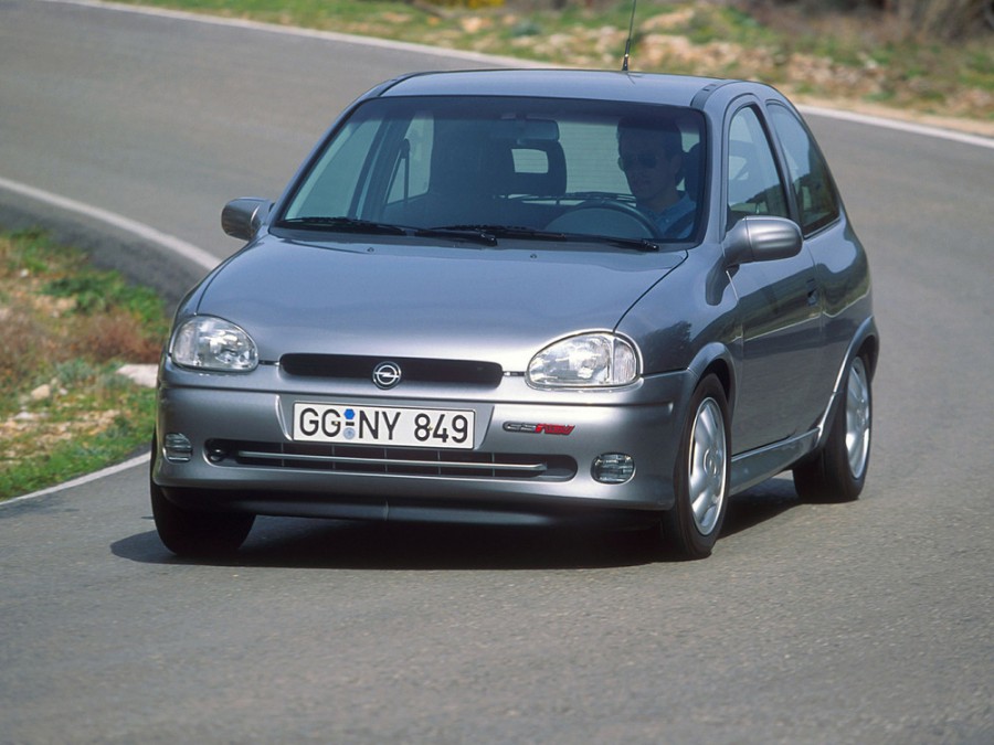 Opel Corsa GSi хетчбэк 3-дв., 1993–2000, B - отзывы, фото и характеристики на Car.ru
