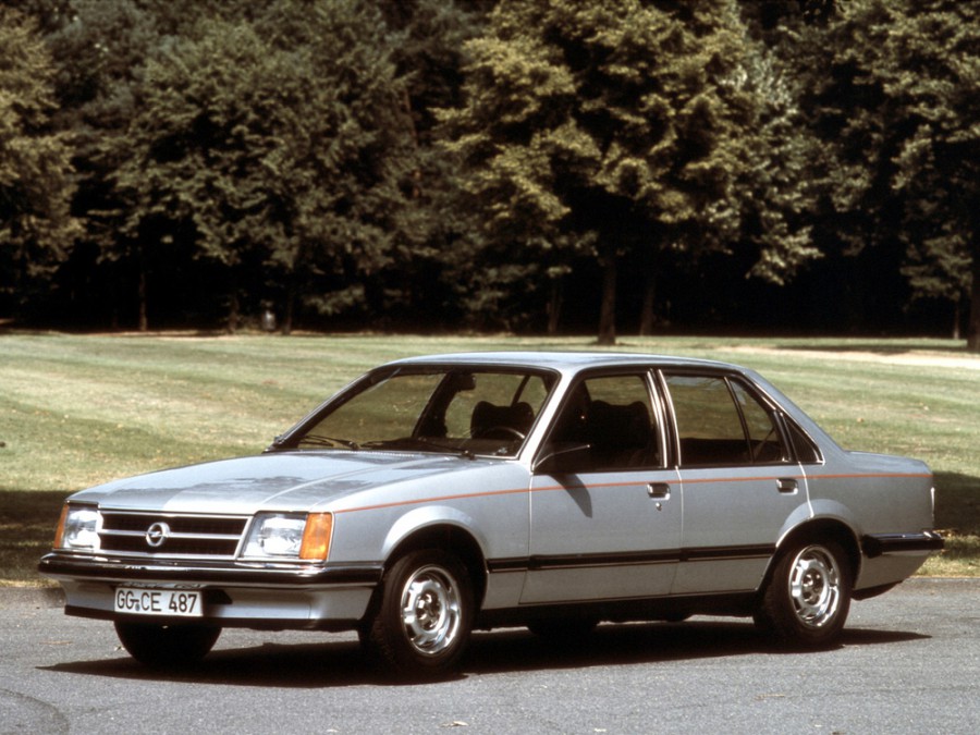 Opel Commodore седан 4-дв., C - отзывы, фото и характеристики на Car.ru