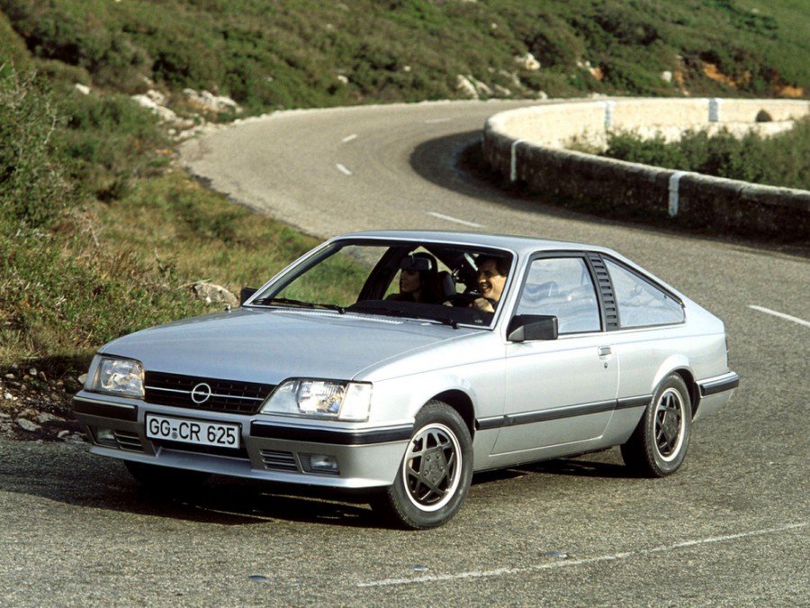 Opel Monza купе, A2 - отзывы, фото и характеристики на Car.ru