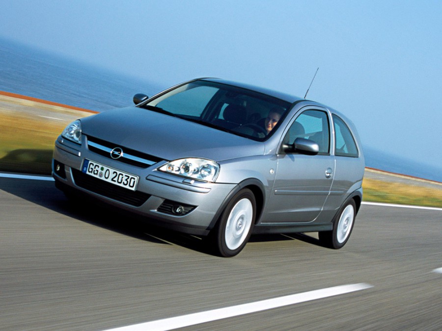 Opel Corsa хетчбэк 3-дв., 2003–2006, C [рестайлинг] - отзывы, фото и характеристики на Car.ru