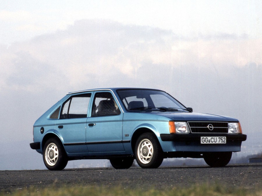 Opel Kadett хетчбэк 5-дв., 1979–1984, D, 1.6 MT (91 л.с.), характеристики