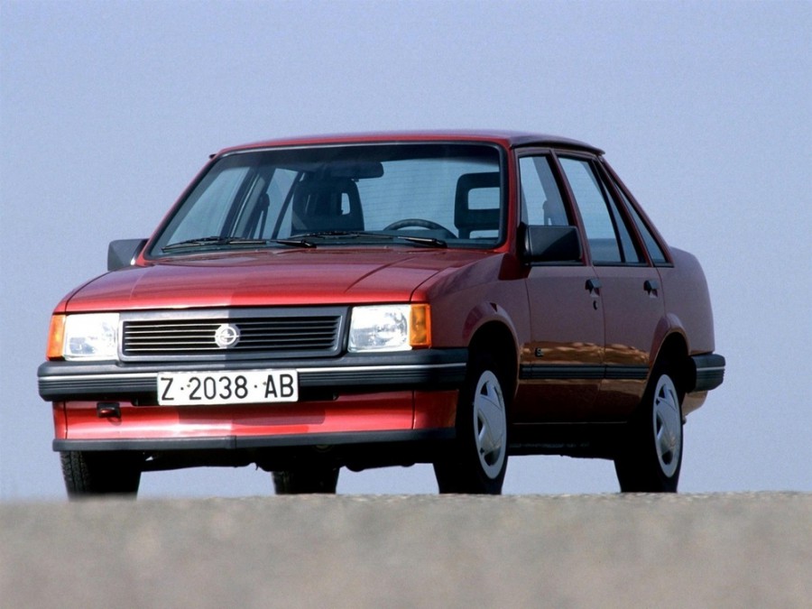 Opel Corsa седан 4-дв., 1982–1993, A - отзывы, фото и характеристики на Car.ru