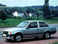 Opel Corsa, A, Седан 2-дв., 1982–1993