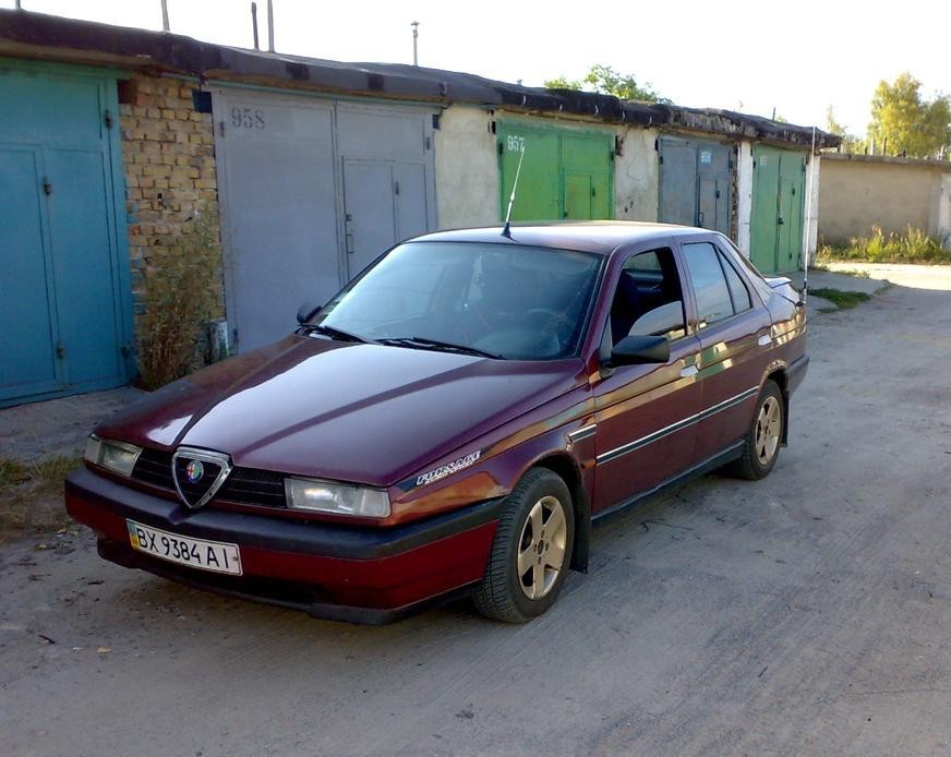 Alfa Romeo 155 седан, 1992–1995, 167, 2.5 MT (165 л.с.), характеристики