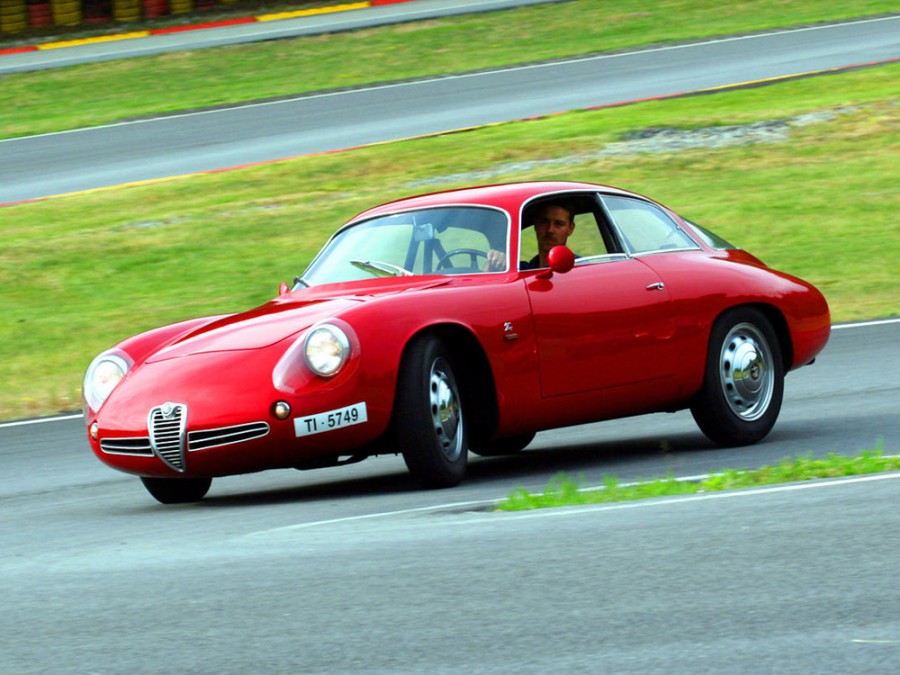 Alfa Romeo Giulietta SZ Coda Tronca купе 2-дв., 1960–1962, 750/101 [2-й рестайлинг] - отзывы, фото и характеристики на Car.ru