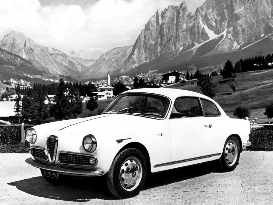 Alfa Romeo Giulietta Sprint купе 2-дв., 1959–1962, 750/101 [рестайлинг] - отзывы, фото и характеристики на Car.ru