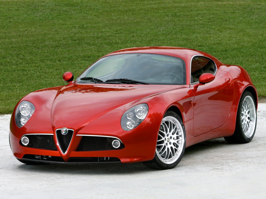 Alfa Romeo 8C Competizione купе, 2007–2010, 1 поколение, 4.7 MT (444 л.с.), характеристики