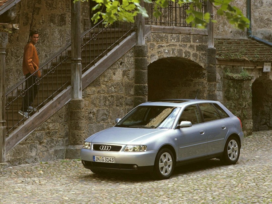 Audi A3 хетчбэк 5-дв., 1996–2000, 8L - отзывы, фото и характеристики на Car.ru