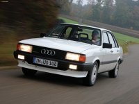 Audi 80, B2 [рестайлинг], Седан