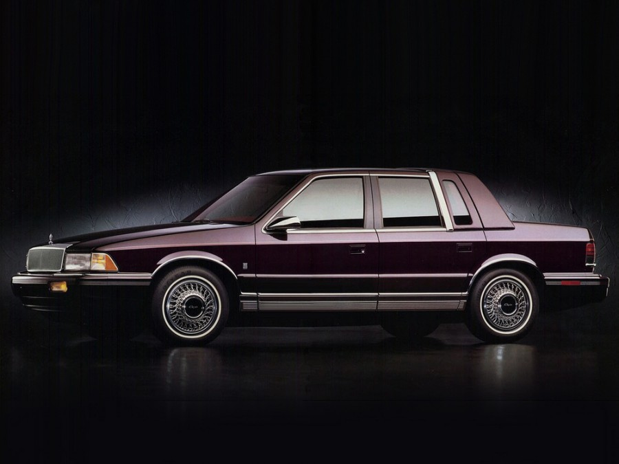 Chrysler Le Baron седан, 1986–1996, 3 поколение, 2.5 AT (152 л.с.), характеристики