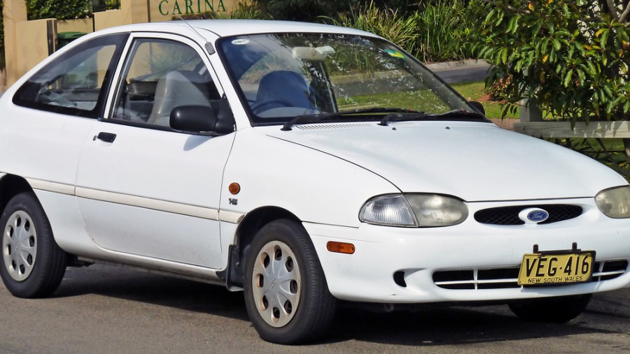 Ford Festiva хетчбэк, 1997–2000, 2 поколение [рестайлинг], 1.3 AT (73 л.с.), характеристики