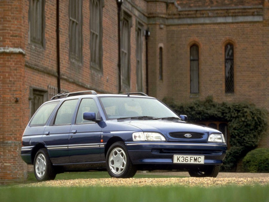 Ford Escort универсал, 1992–1995, 5 поколение [рестайлинг], 1.6 MT (105 л.с.), характеристики