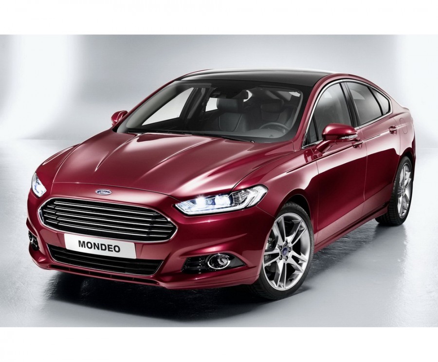 Ford Mondeo лифтбэк, 2015–2016, 5 поколение - отзывы, фото и характеристики на Car.ru